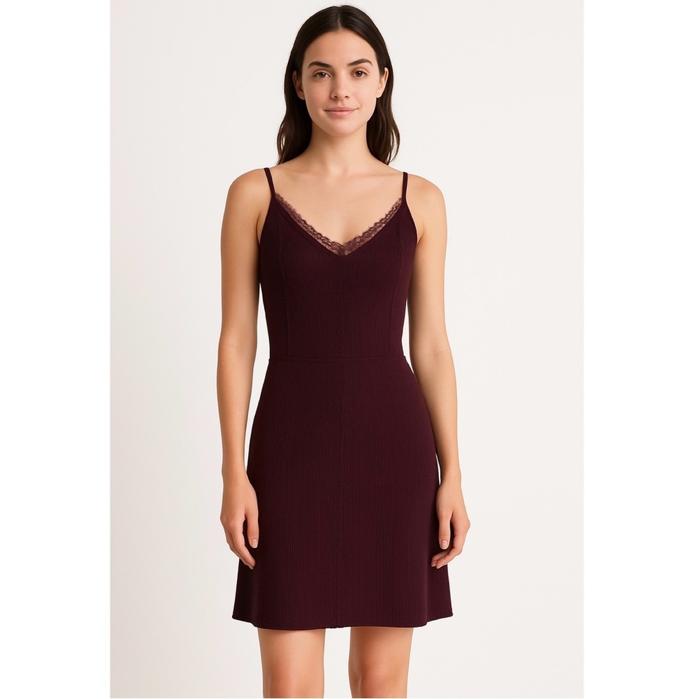 Victoria's Secret Deep Purple Lace Trim V Neck Ribbed Short Dress Size Medium